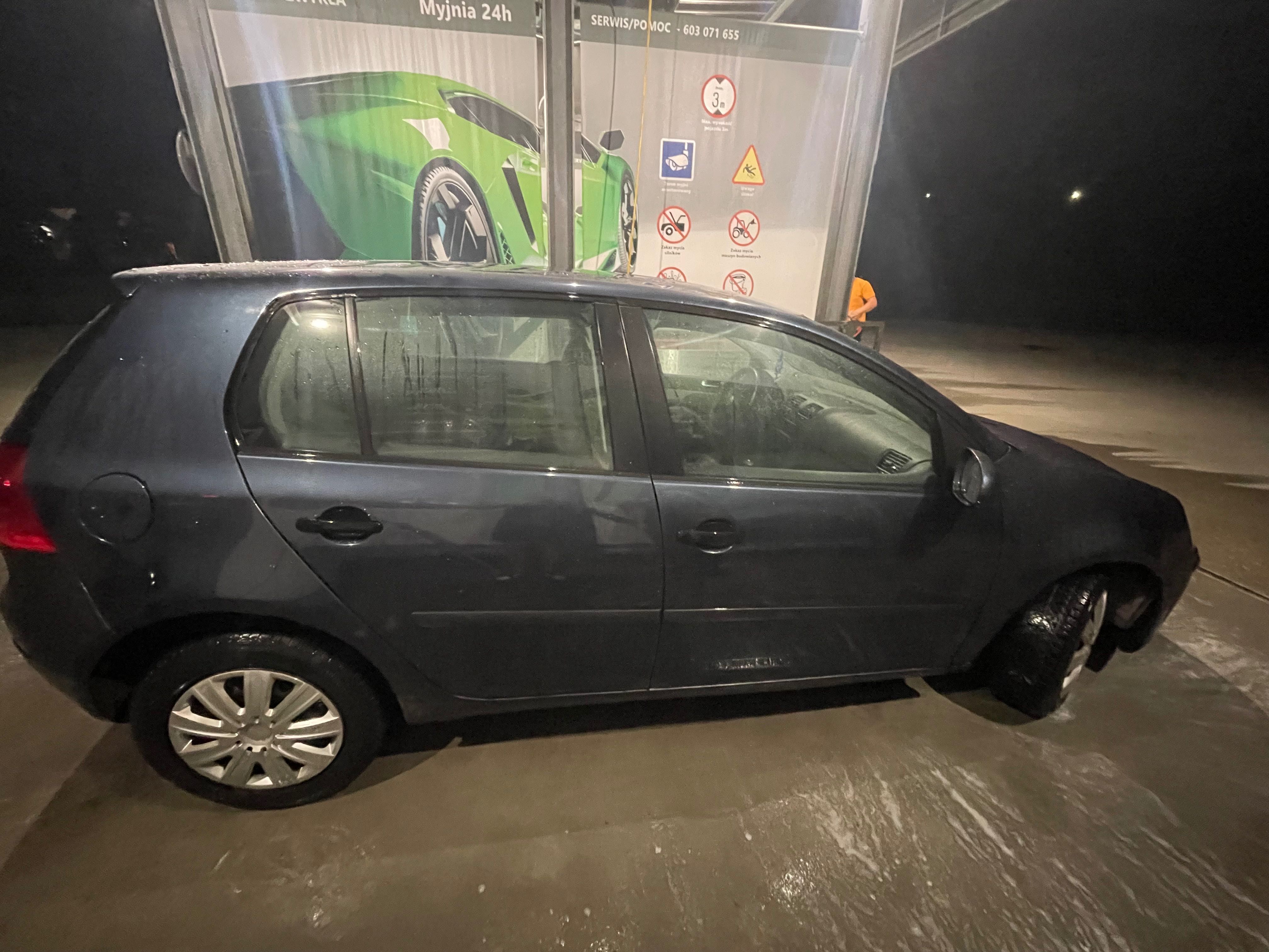 Golf5 1,9tdi 105km