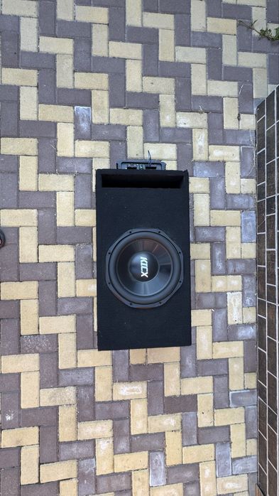 Продам Сабвуфер KICX з усилком молот