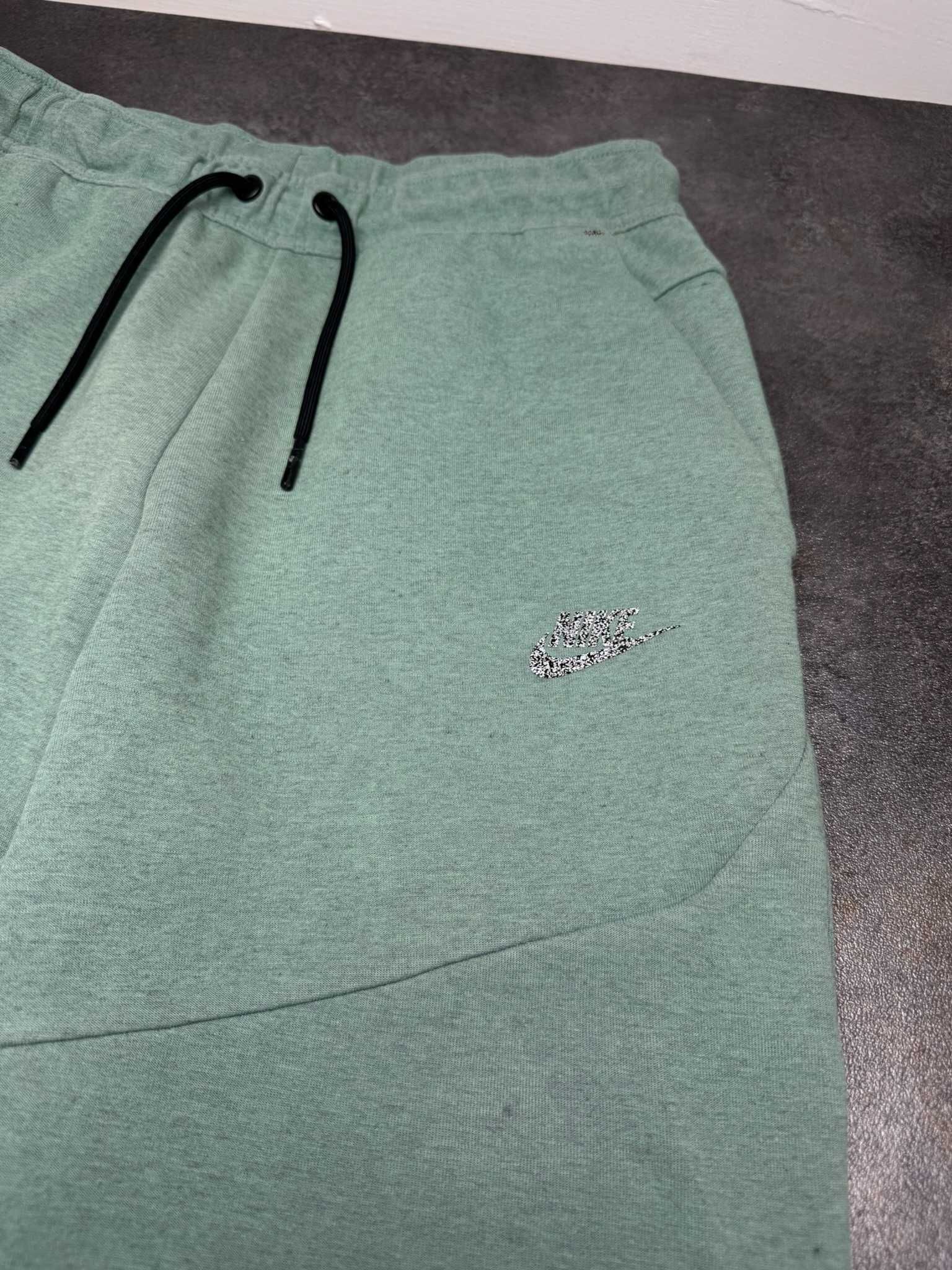 Dresy męskie Nike Tech Fleece drill joggers pants
