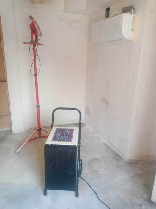 WYPOŻYCZALNIA osuszacz powietrza  OZONATOR pranie tapicerki