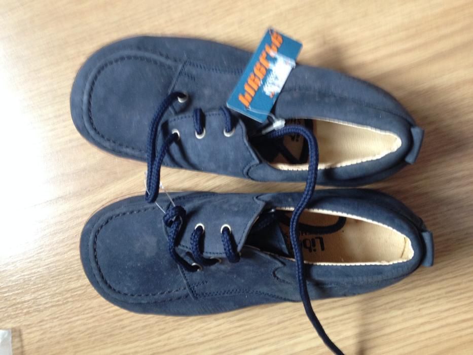 Sapatos/Chinelos/sandálias-30- alguns novos