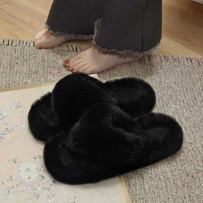 Жіночі домашні тапочки з хутром. Розмір 36-39 (бежеві, білі, чорні)