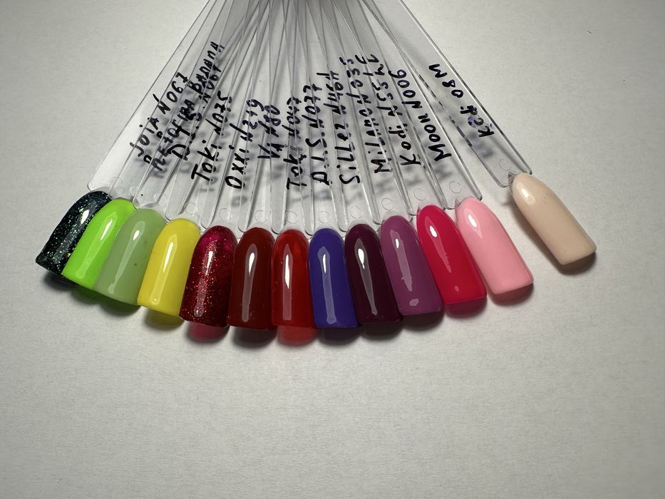 Продам всі гель-лаки (24 шт)