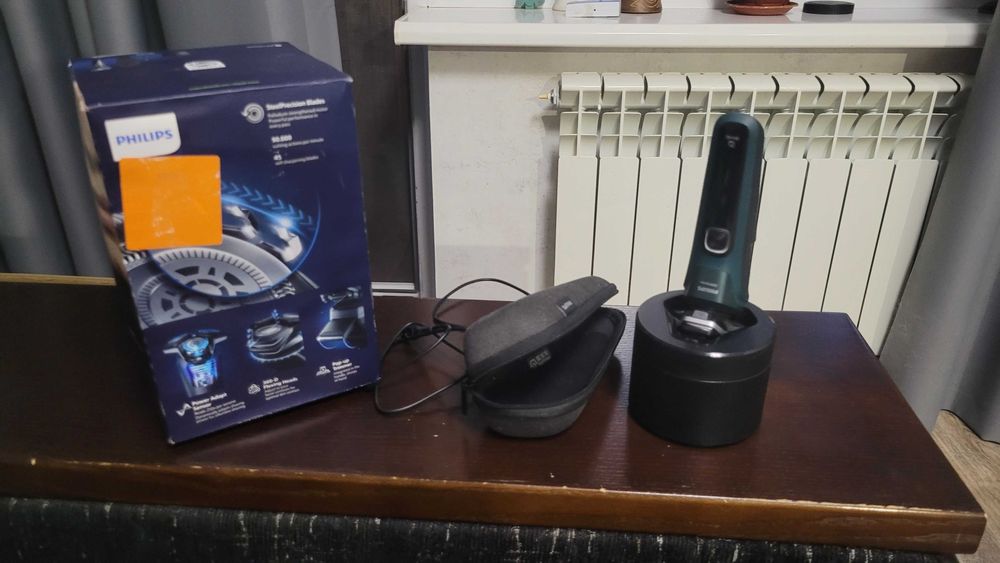 Продам электробритву PHILIPS S5884/50 серии 5000