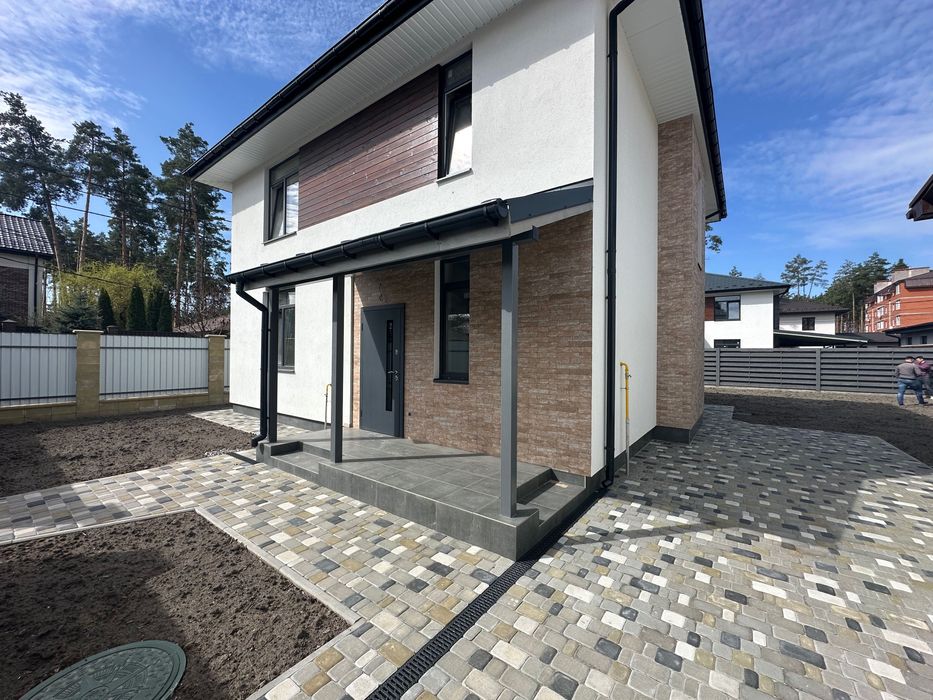 Продам Будинок з Наповненням по вул. Михайловського в Лісовій Бучі.