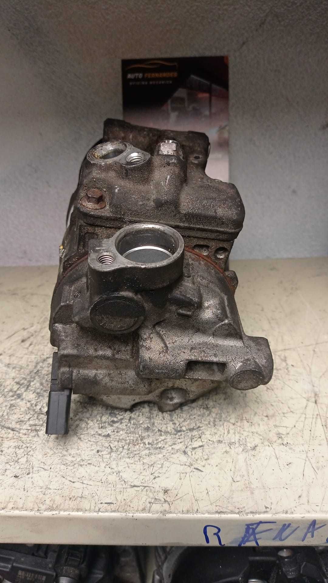 Compressor AC Audi A4 ,A6 , Q5 

REF: 4 F 0 2 6 0 8 0 5 A A