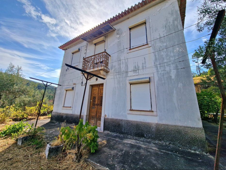 Moradia T6 - Pessegueiro