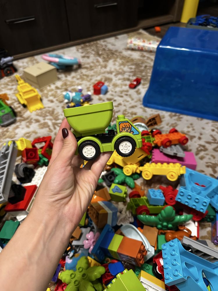 Ціла коробка Lego Duplo