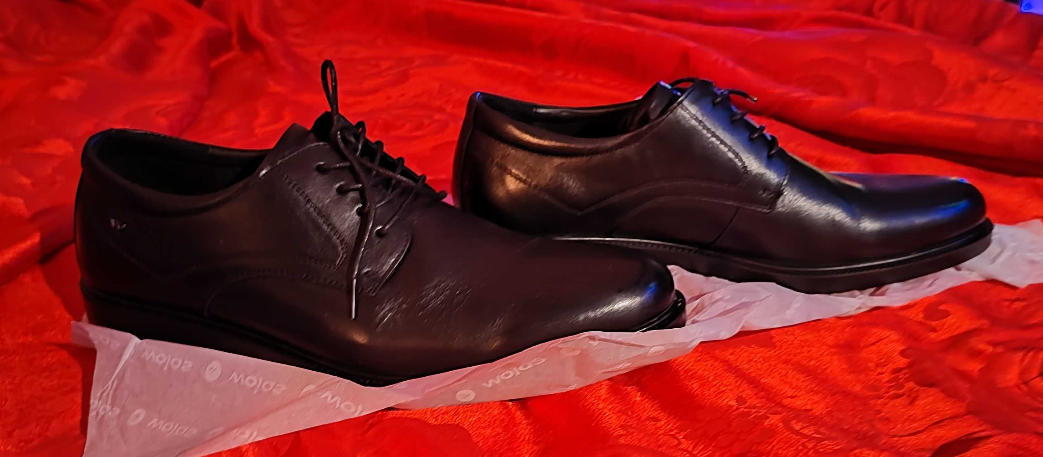Buty Wojas czarne