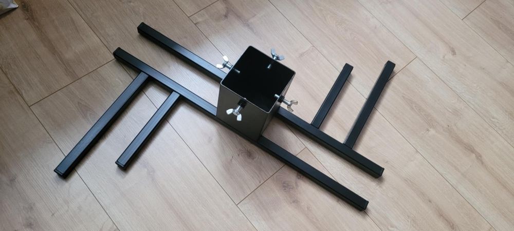 Stojak na choinkę loft
