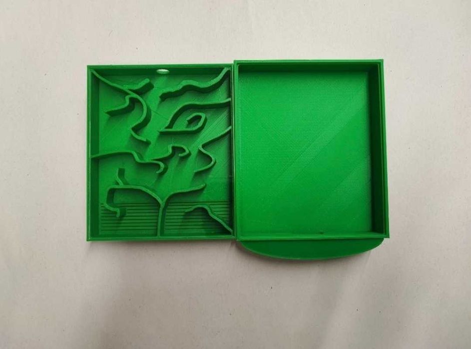 Gniazdo z druku 3d 11x13 cm