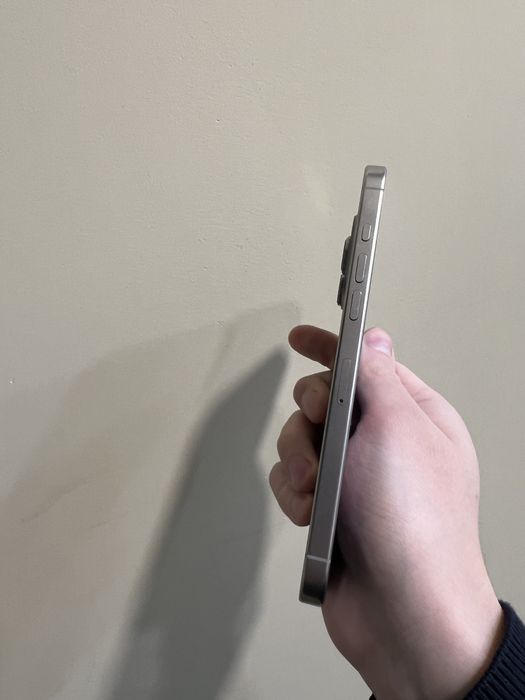 Б/у Iphone 16 Pro Max 256 Natural Titanium 100% акумулятор