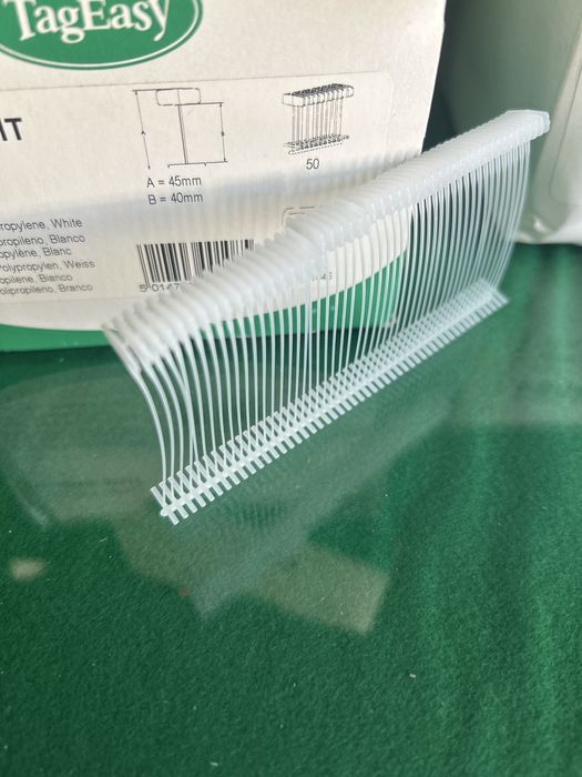 15000 Fixadores de etiquetas.