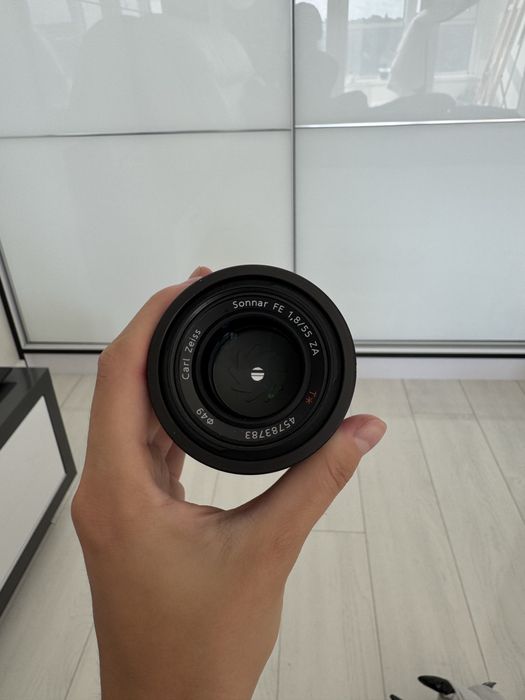 Sony FE 55 мм f/1.8 ZA Sonnar T (SEL55F18Z) zeiss