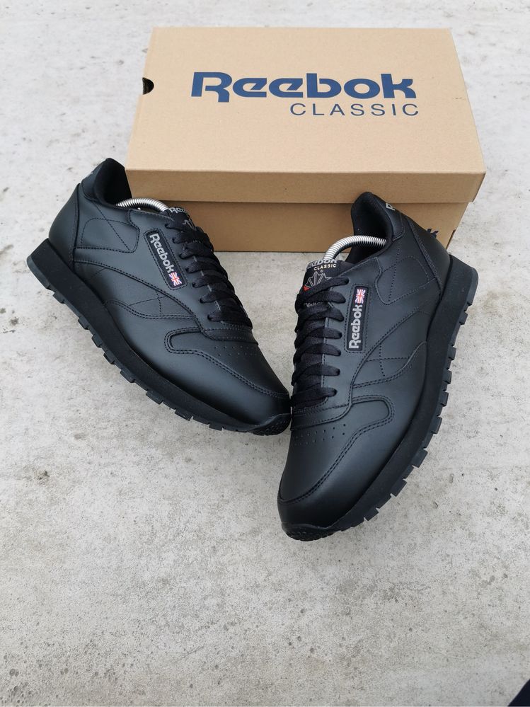 ОРИГІНАЛ Reebok Classic Leather Black 3912 кросівки оригінал