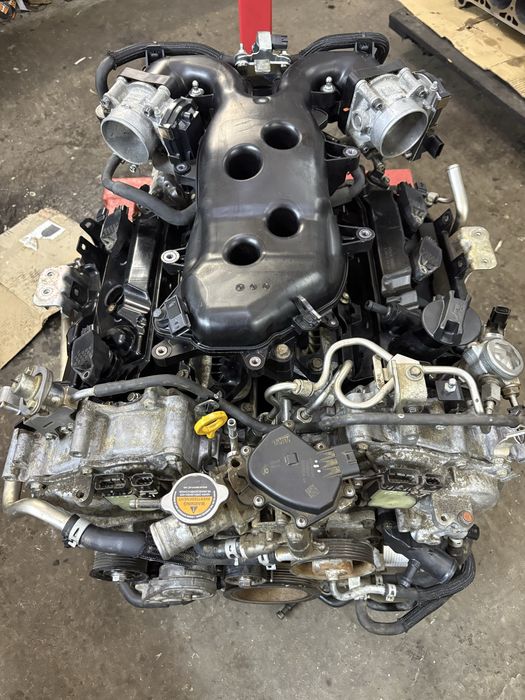 Infiniti q50 3.0t на розбір VR30DDTT запчастини акпп ходова