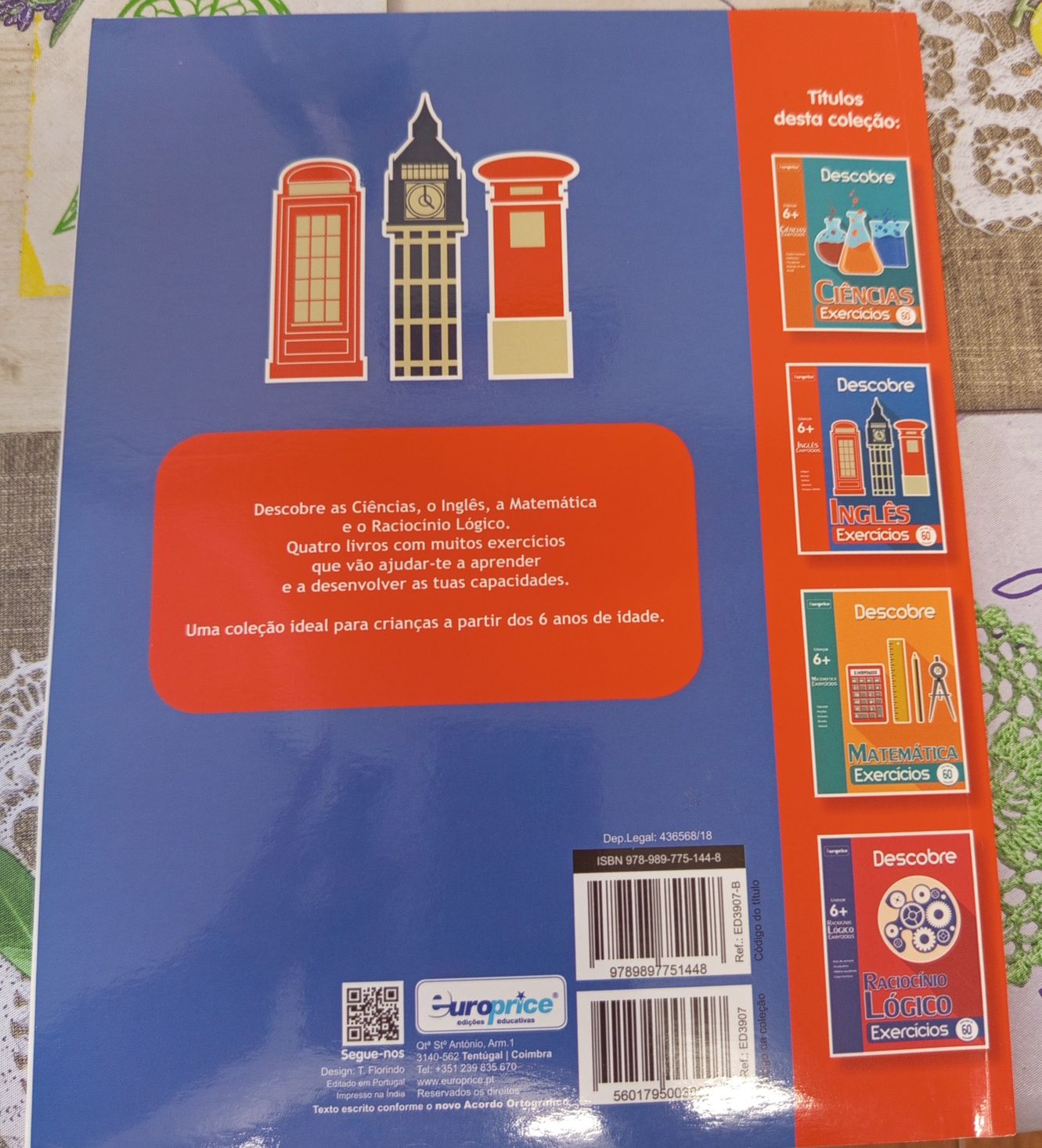 Livro de exercícios de inglês  6+