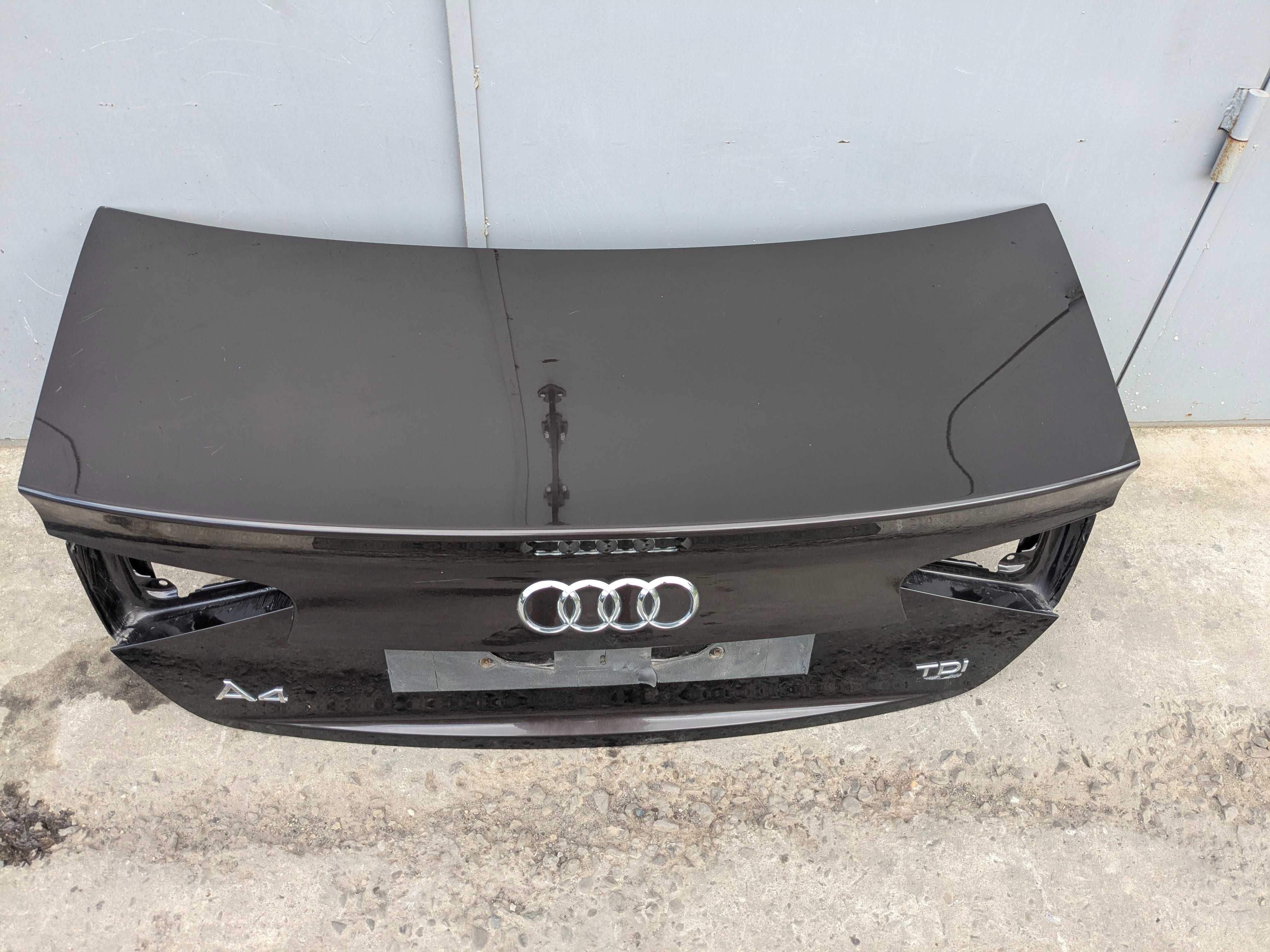 Кришка Багажника Audi A4 B8 12-16р. Рестайлинг LZ8W Ауді А4Б8 Оригинал