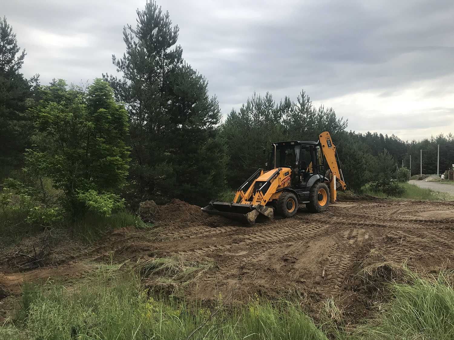 Розчистка ділянки для будівництва, вивіз сміття, демонтаж споруд