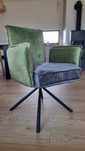Nowe krzesło KARE DESIGN model Chelsea with armrest, welur, Premium