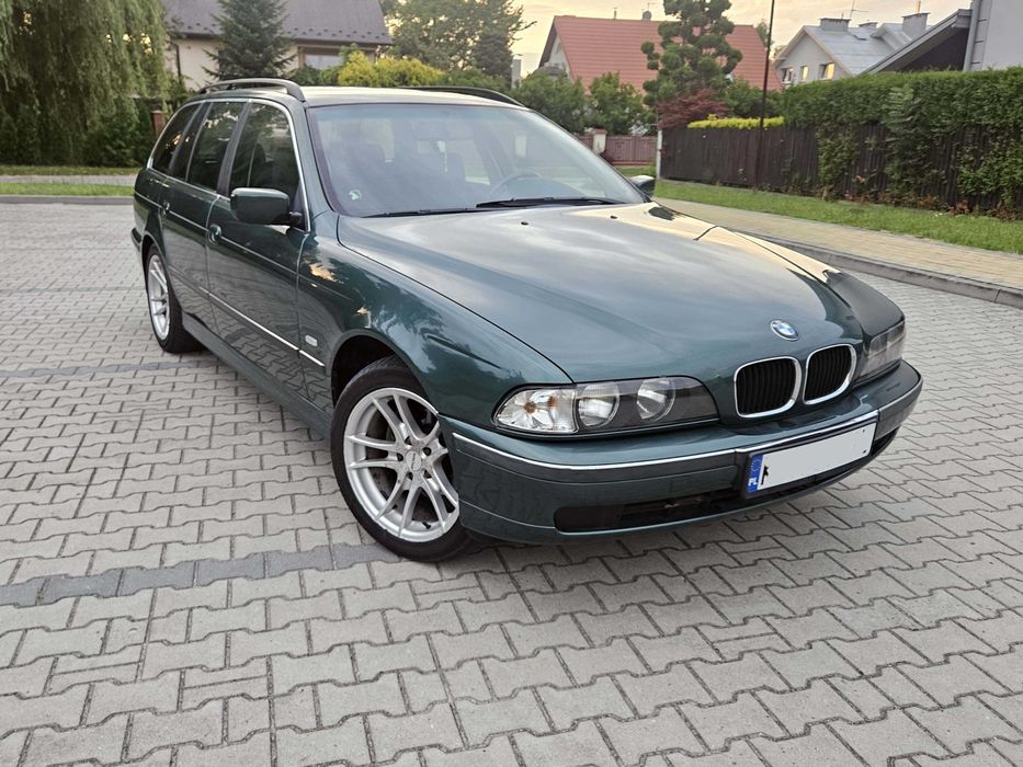 BMW Seria 5 E39 520i 150KM