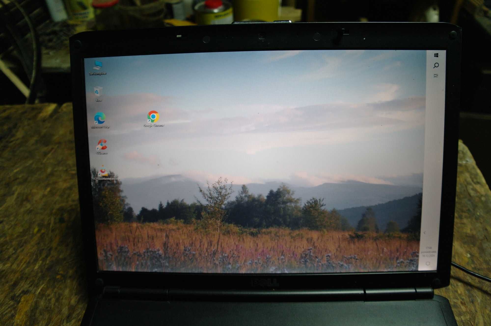 Laptop Dell 17" sprawny