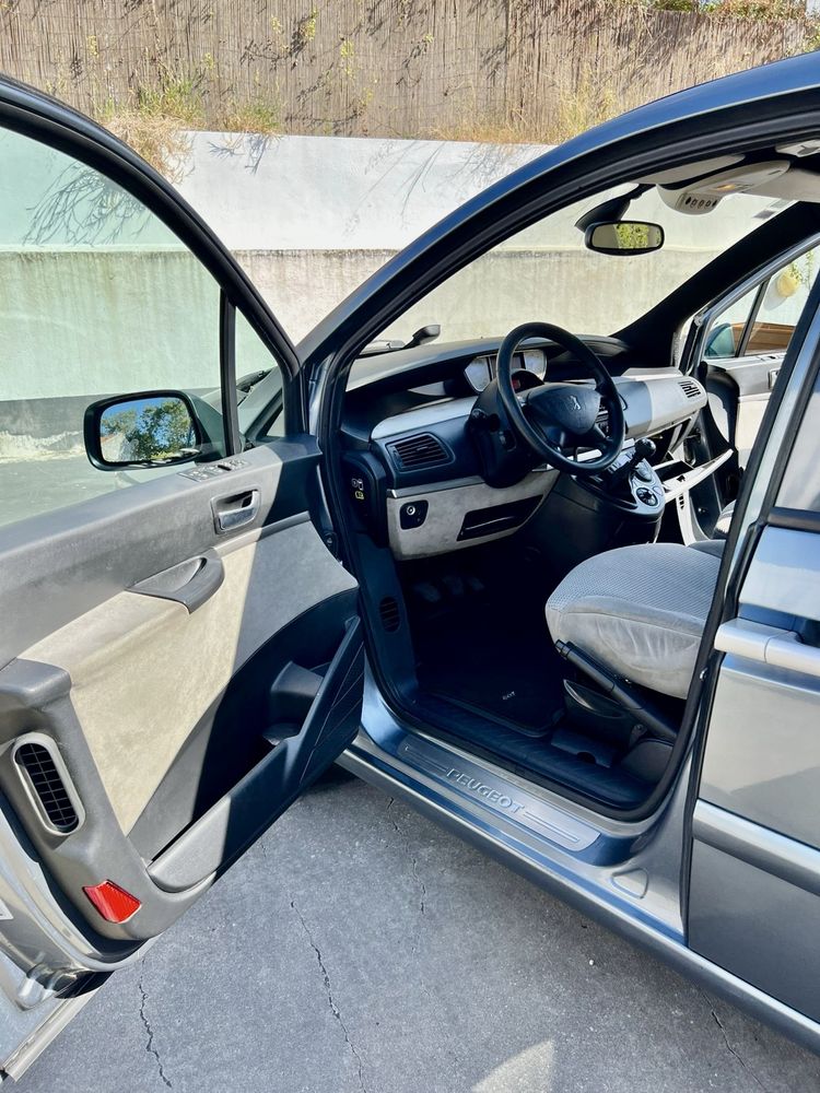 Peugeot  807 2.0 HDI  NavTech impecavel