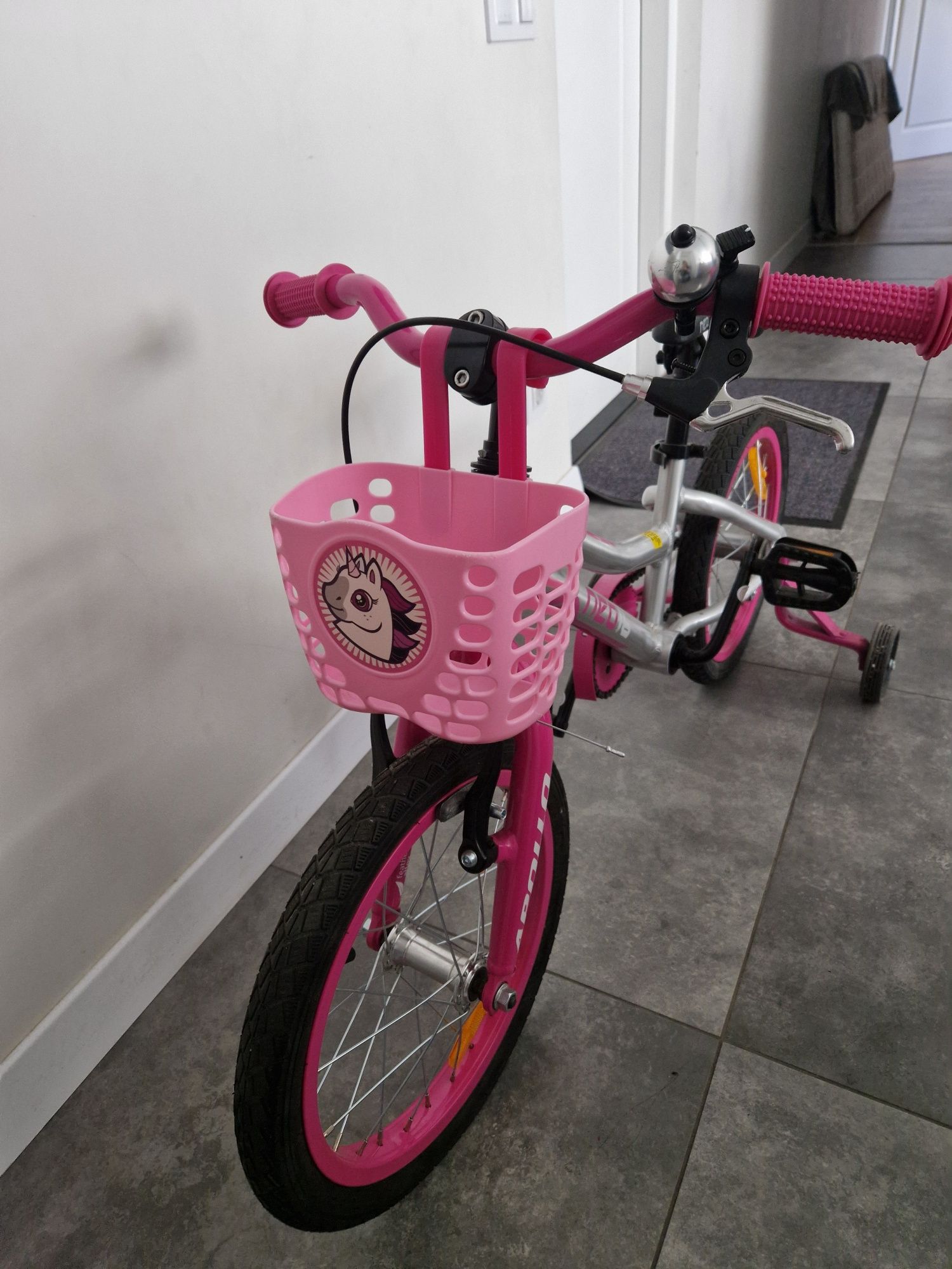 Велосипед для дівчинки 4-5 років