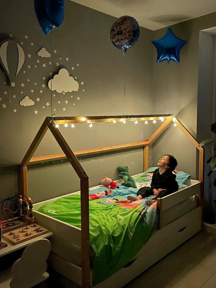 Ліжко дитяче домік будиночок дерево кровать