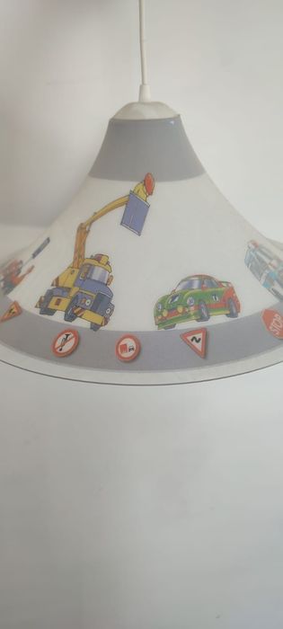 Lampa do pokoju dzieciecego.
