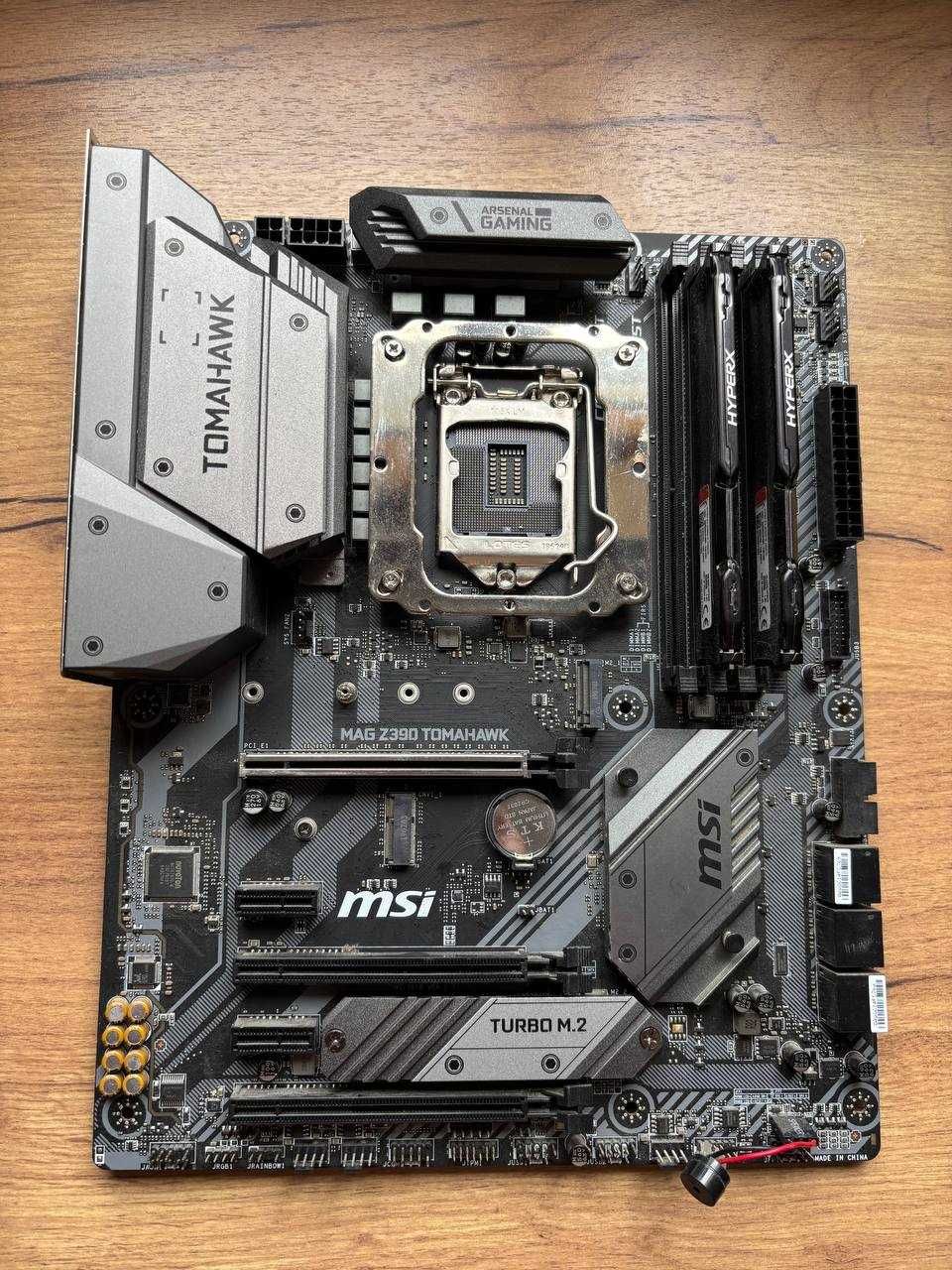 MSI MAG Z390 TOMAHAWK + fury hyperx ddr4 8gb(x2) 3200 + кулер MSI