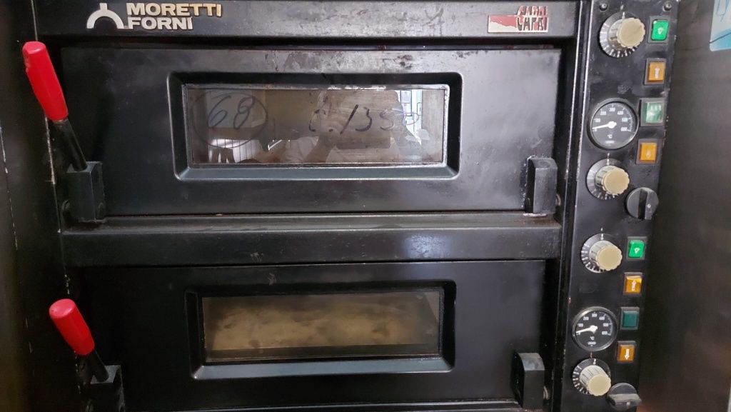 Forno de pizza trifásico