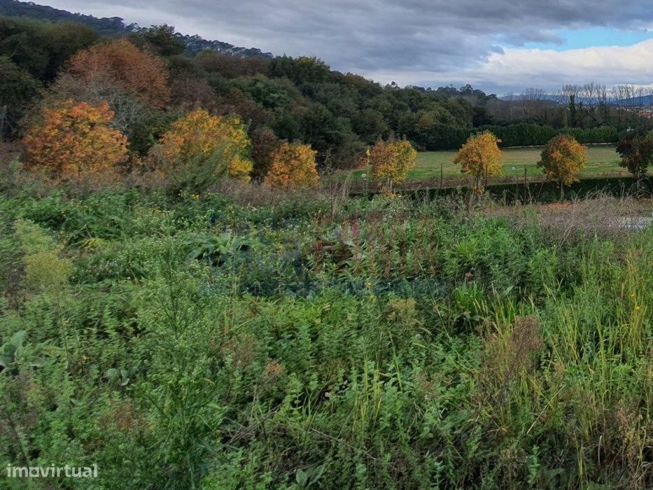 Terreno para construção de casa térrea em Fradelos - Vila Nova de F...