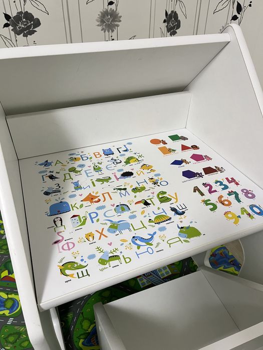 Дитячий будинок-парта