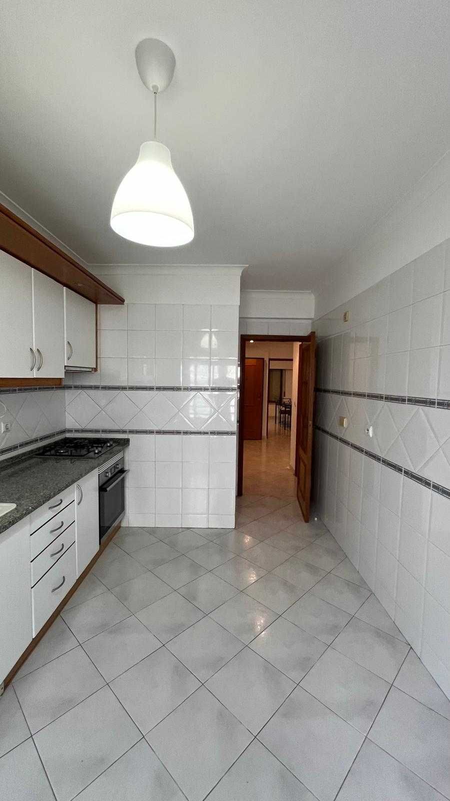 Apartamento nas Colinas do Oriente