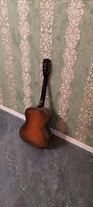 Гитару продаю в Виннице