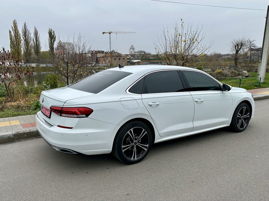 Volkswagen passat 2021