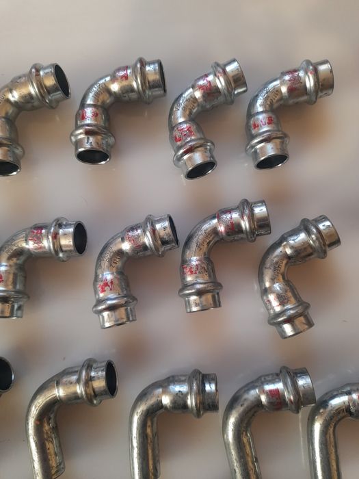 Пресс фитинг оцинкованый Viega 15