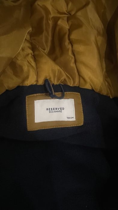 Продам куртку дитячу Reserved