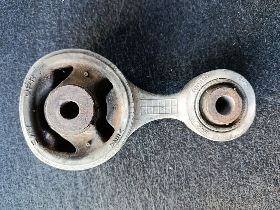 Передня подушка двигуна Хонда CRV 3 2.2 diesel