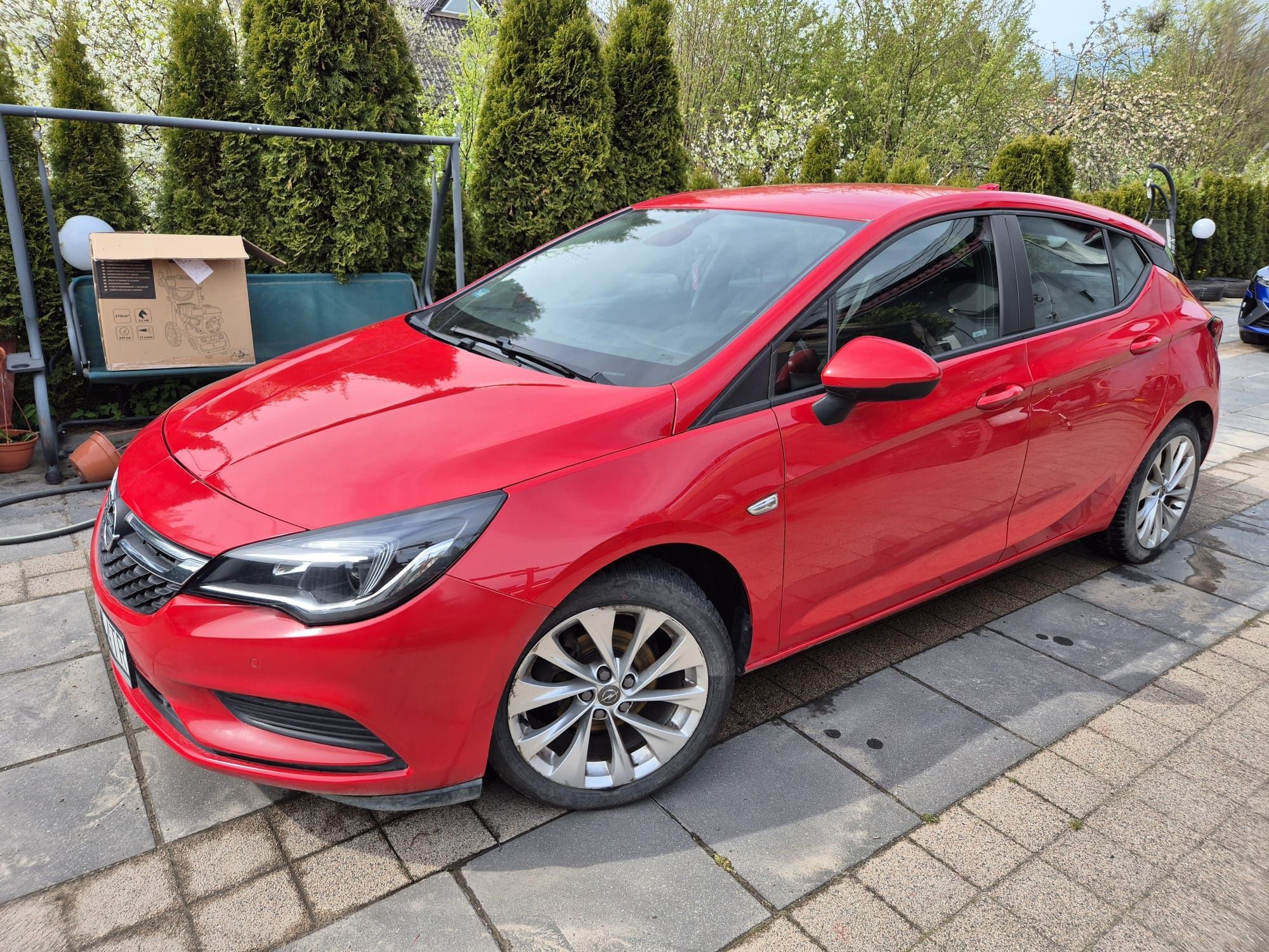 Opel astra 2017 rok