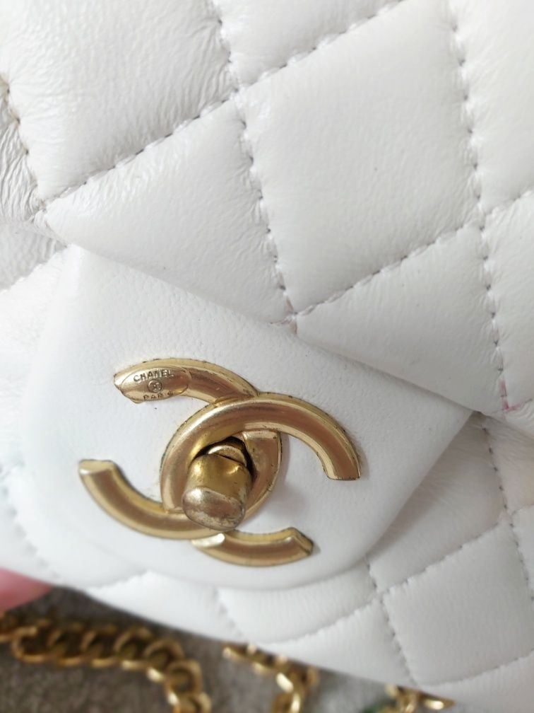Chanel torebka ecru biała mała skóra naturalna łańcuszek