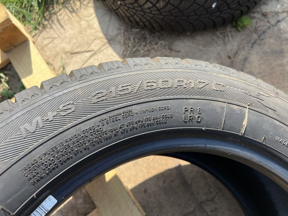 4xopona zimowa GOODYEAR w rozmiarze 215/60 R17C