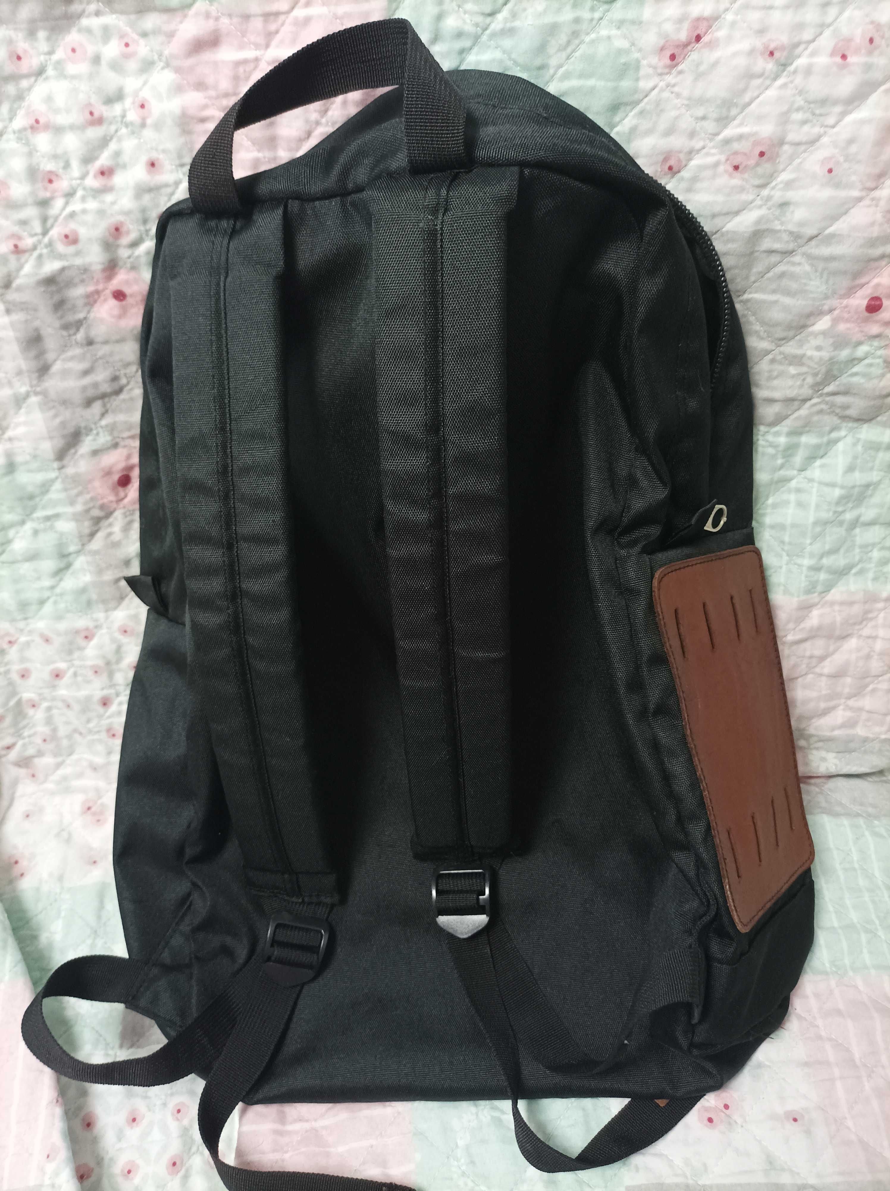 Mochila Cortefiel