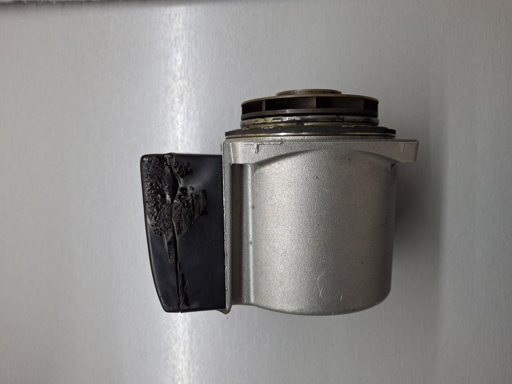 Pompa Grundfos UPS 15/50