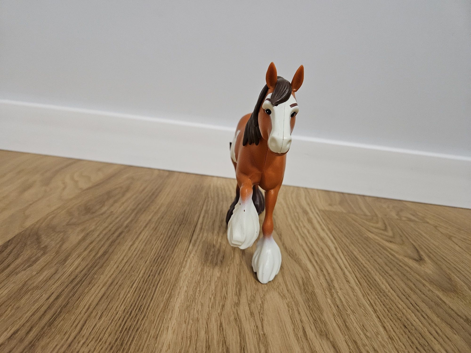Spirit Mustang Duch Wolności figurka konia -Sequoia