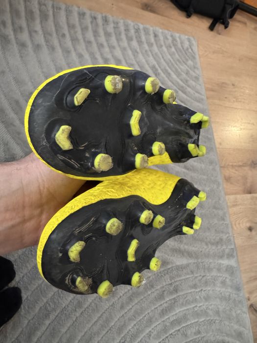Korki buty pilkarskie 31