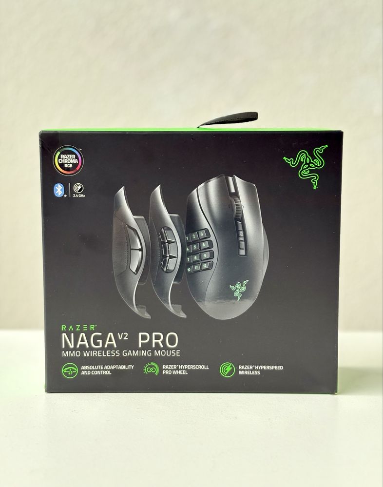 Ігрова миша Razer Naga V Pro MMO Wireless — Нова