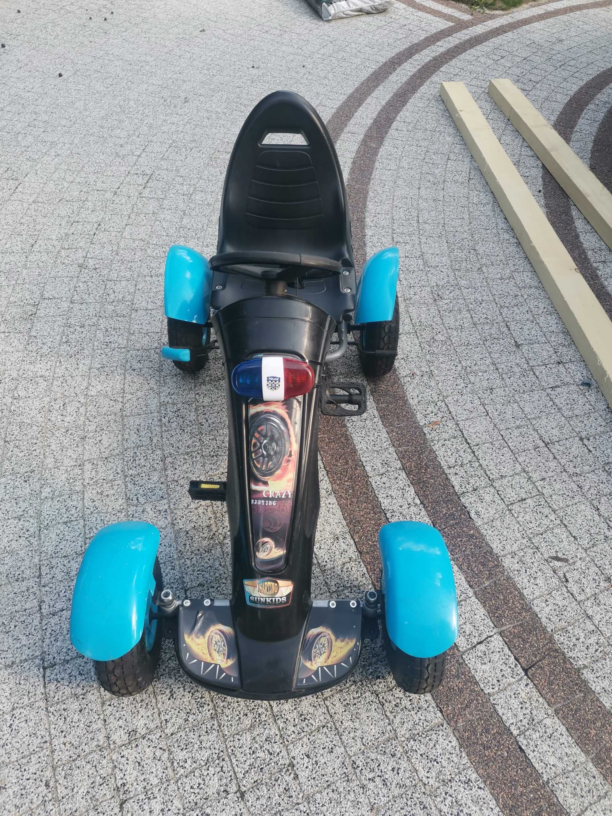 Gokart na pedały dla dziecka niebieski