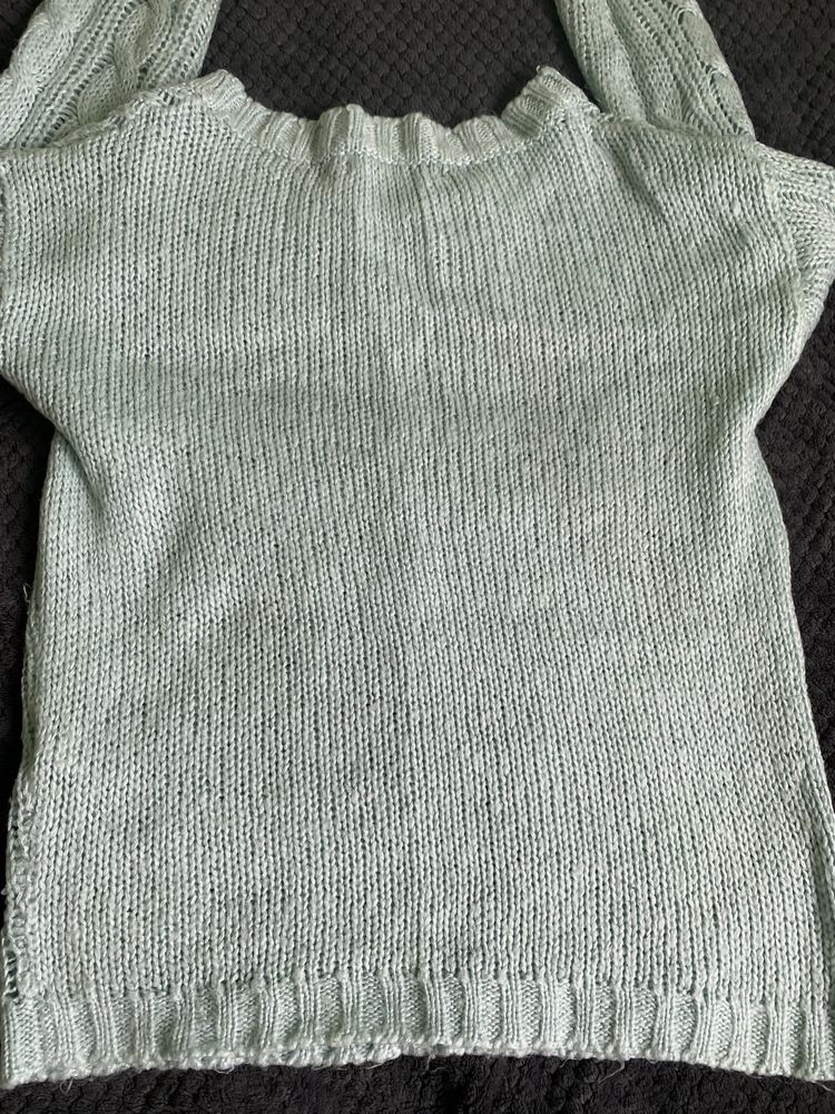 Sweter miętowy reserved r.S ciepły